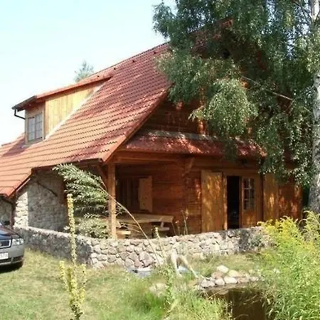 In Niedwiedzi Rg Mit Garten, Grill Und Terrasse Vakantiehuis *